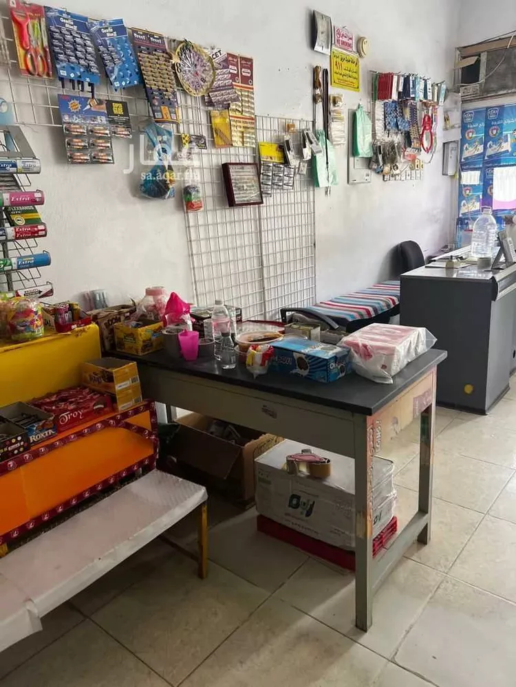 محل للإيجار في شارع بشار بن برد ، البهيم ، بيشة صورة 3