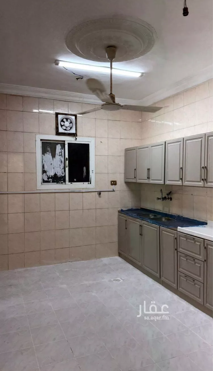 شقة للإيجار في شارع النسفي, حي العزيزية, مدينة جدة, منطقة مكة المكرمة صورة 3