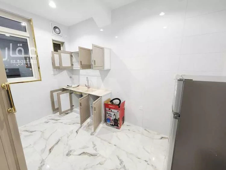 شقة للإيجار في شارع سعد بن زيد الطائى, حي الدفاع, مدينة المدينة المنورة, منطقة المدينة المنورة صورة 3