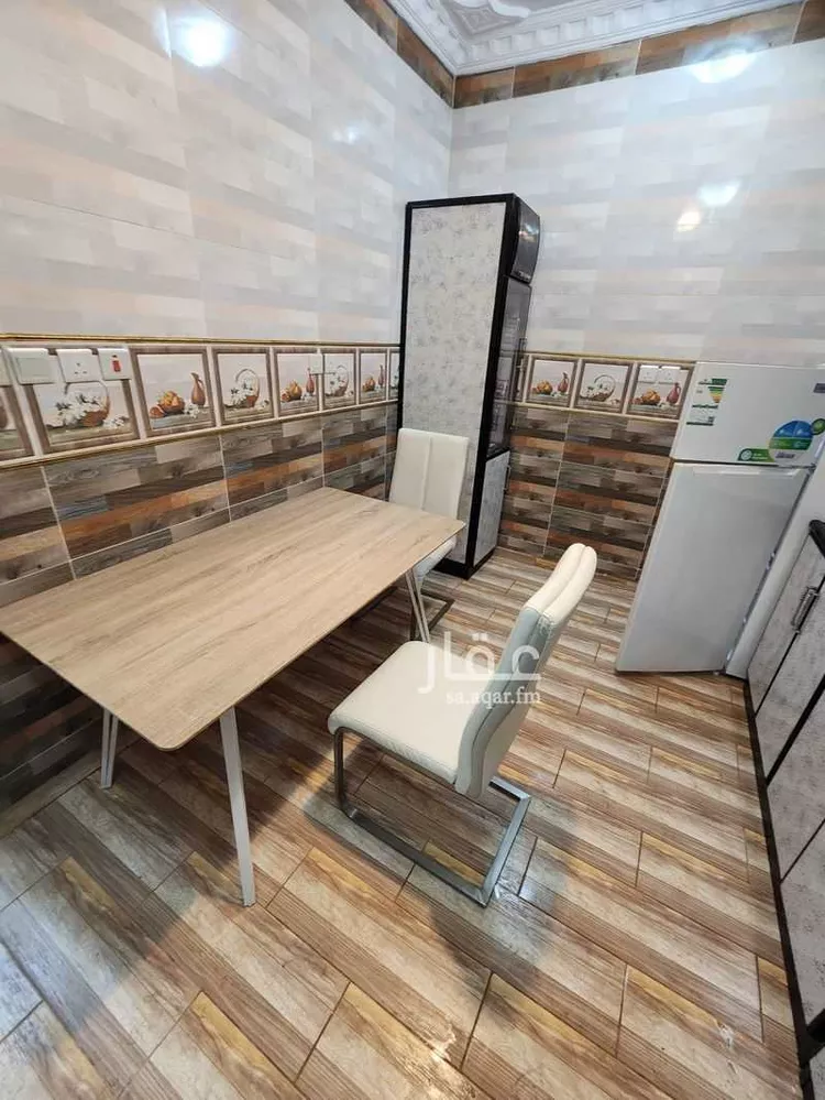 شقة للإيجار في شارع سعد بن زيد الطائى, حي الدفاع, مدينة المدينه المنوره, منطقة المدينة المنورة صورة 2