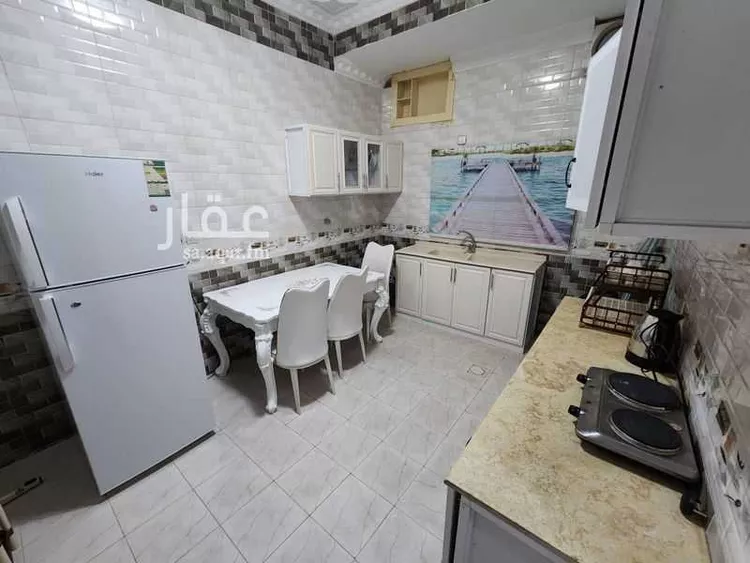 شقة للإيجار في شارع سعد بن زيد الطائى, حي الدفاع, مدينة المدينة المنورة, منطقة المدينة المنورة 13