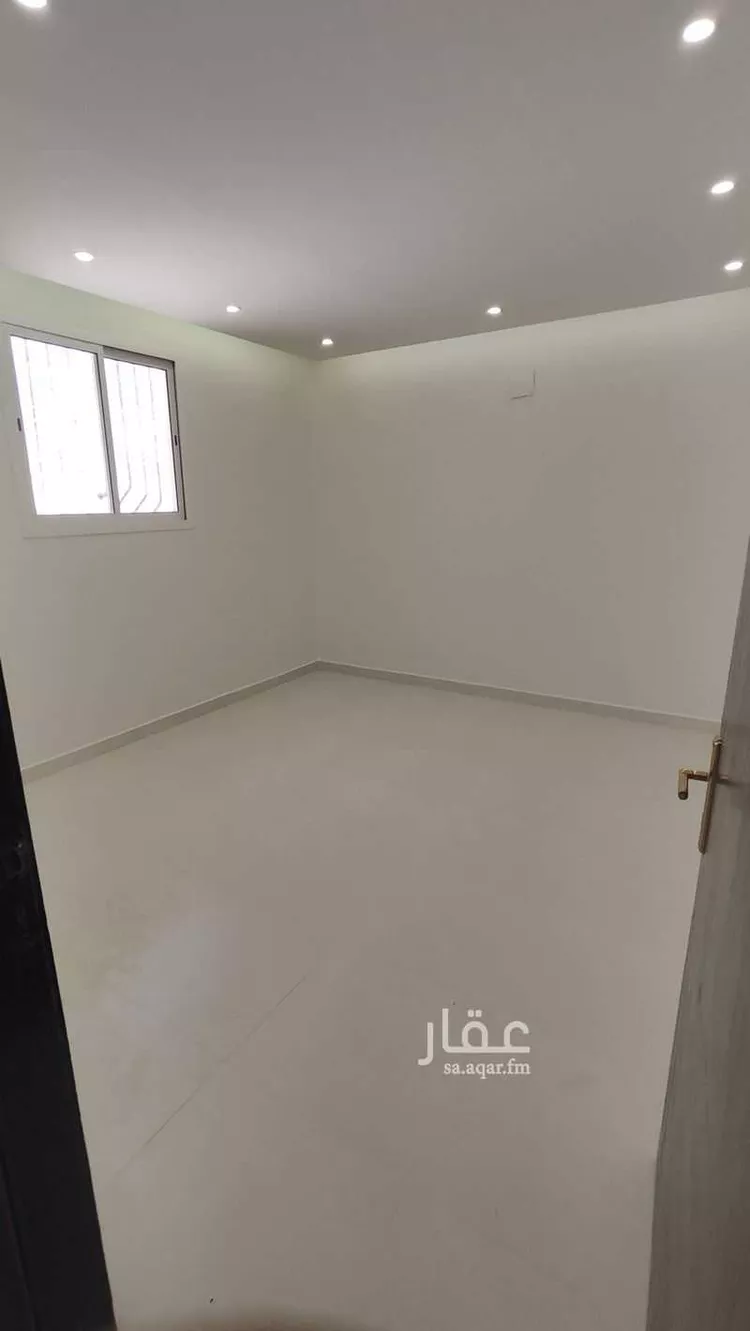 شقة للإيجار في شارع بديع الزمان الهمذاني, حي الزهرة, مدينة الرياض, منطقة الرياض صورة 2