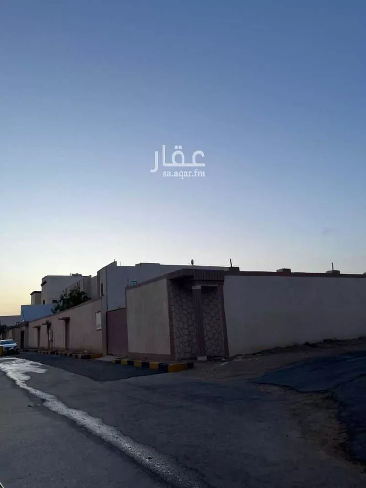 شقة للبيع في شارع الرشيد, حي الروابي, مدينة عرعر, منطقة الحدود الشماليه