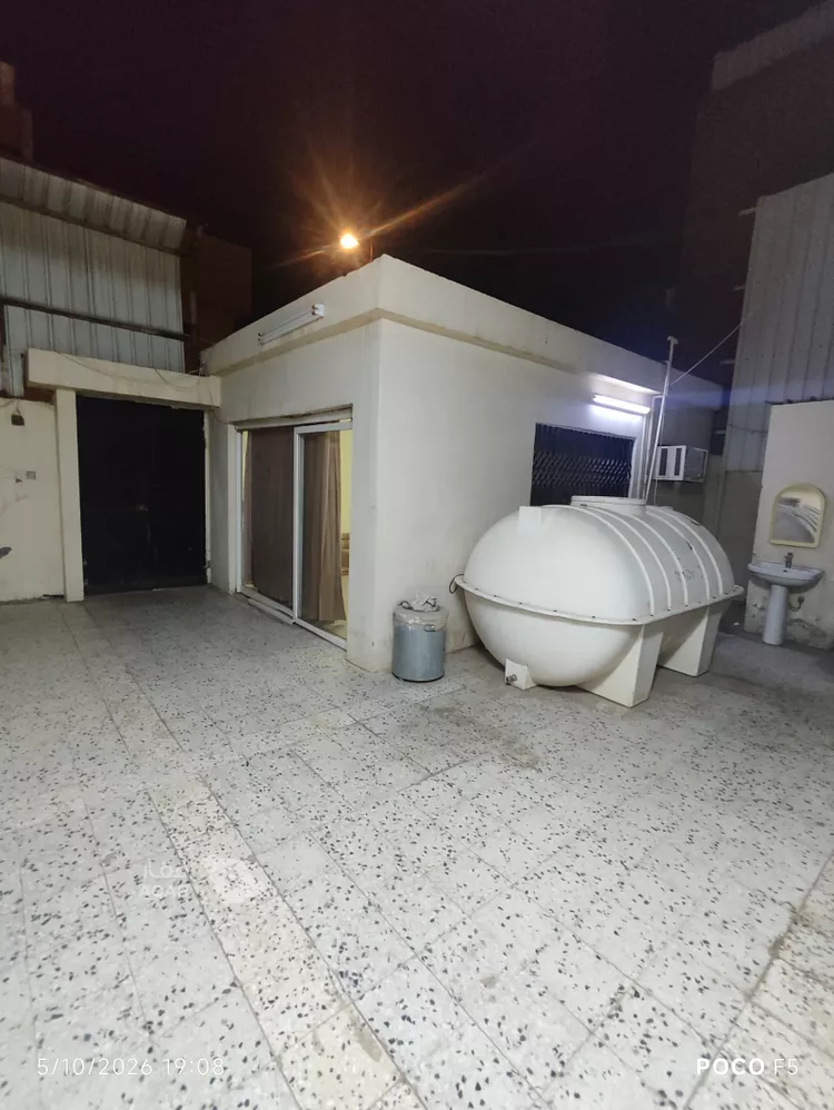 عمارة للبيع في شارع محمد العقيل, حي النهضة, مدينة الرياض, منطقة الرياض 11