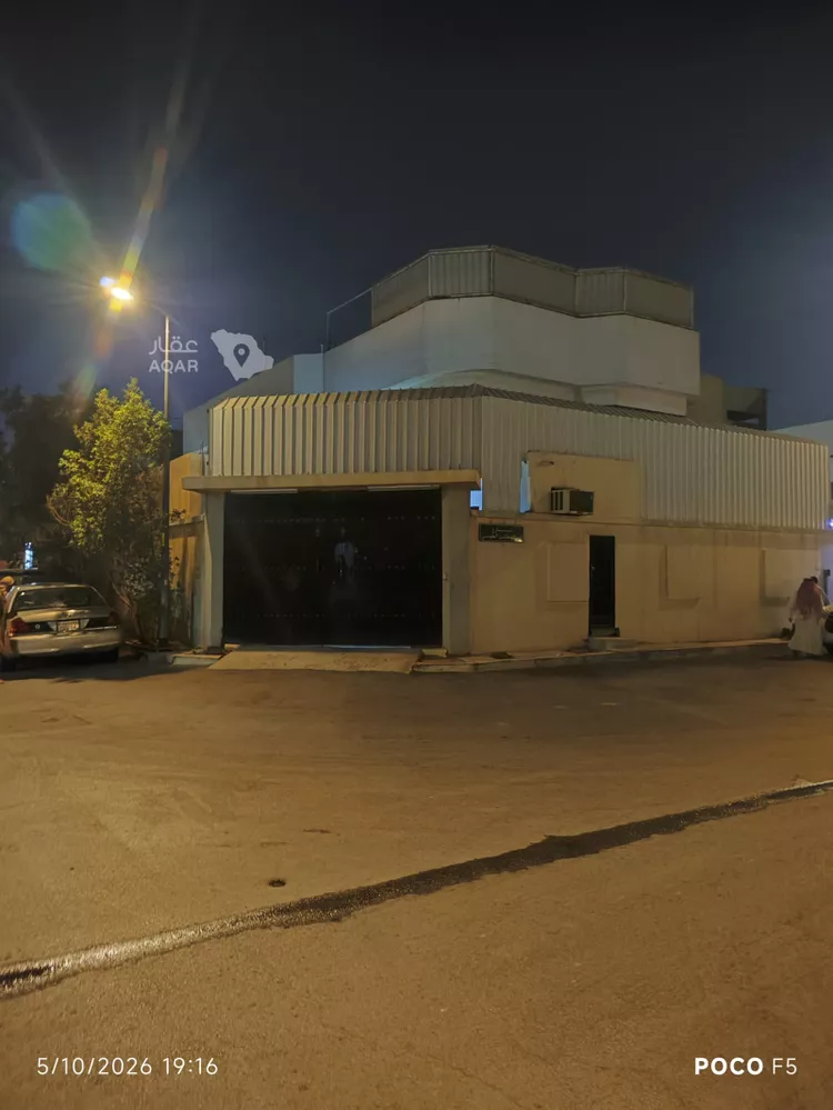 عمارة للبيع في شارع محمد العقيل, حي النهضة, مدينة الرياض, منطقة الرياض 12