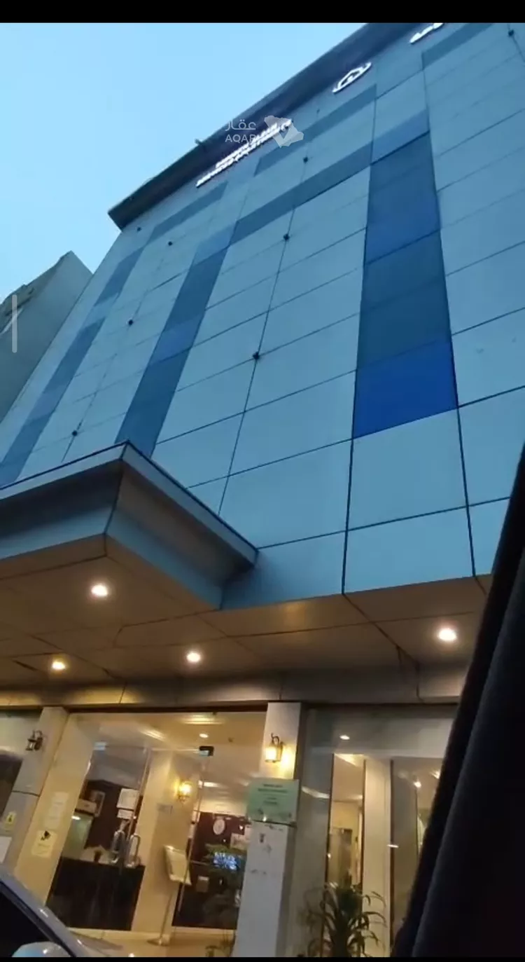 عمارة للبيع في شارع الامام احمد بن حنبل, حي المحمدية 2, مدينة جازان, منطقة جازان صورة 4