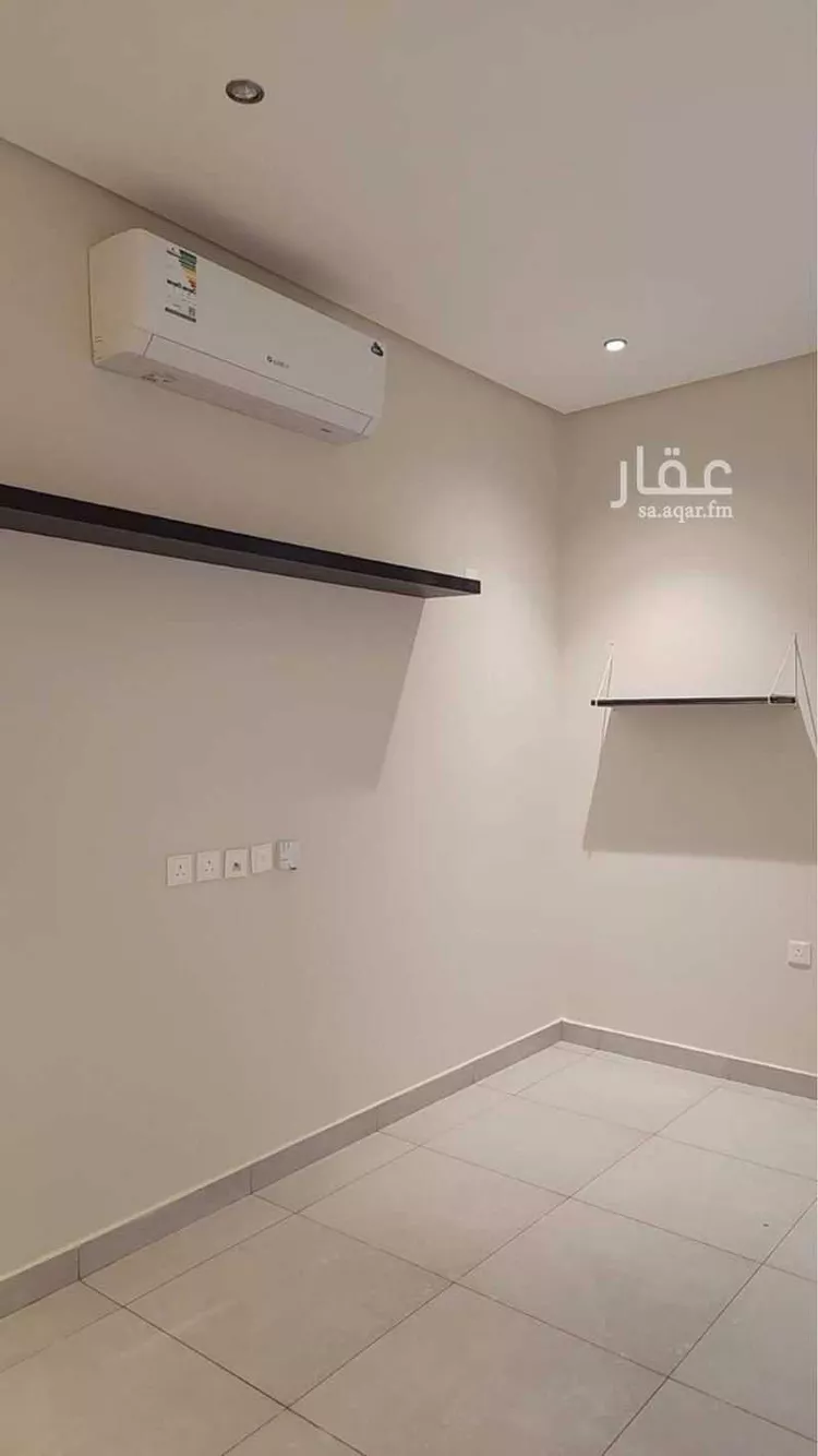 شقة للإيجار في شارع الإمام سعود بن فيصل, حي الملقا, مدينة الرياض, منطقة الرياض 1 صورة