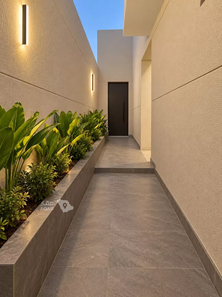 Floor for Rent in Riyadh An Narjis 8