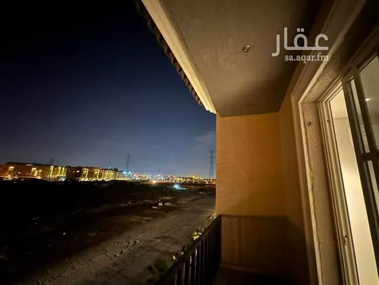شقة للإيجار في شارع طريق الامام سعود بن فيصل, حي الملقا, مدينة الرياض, منطقة الرياض صورة 2