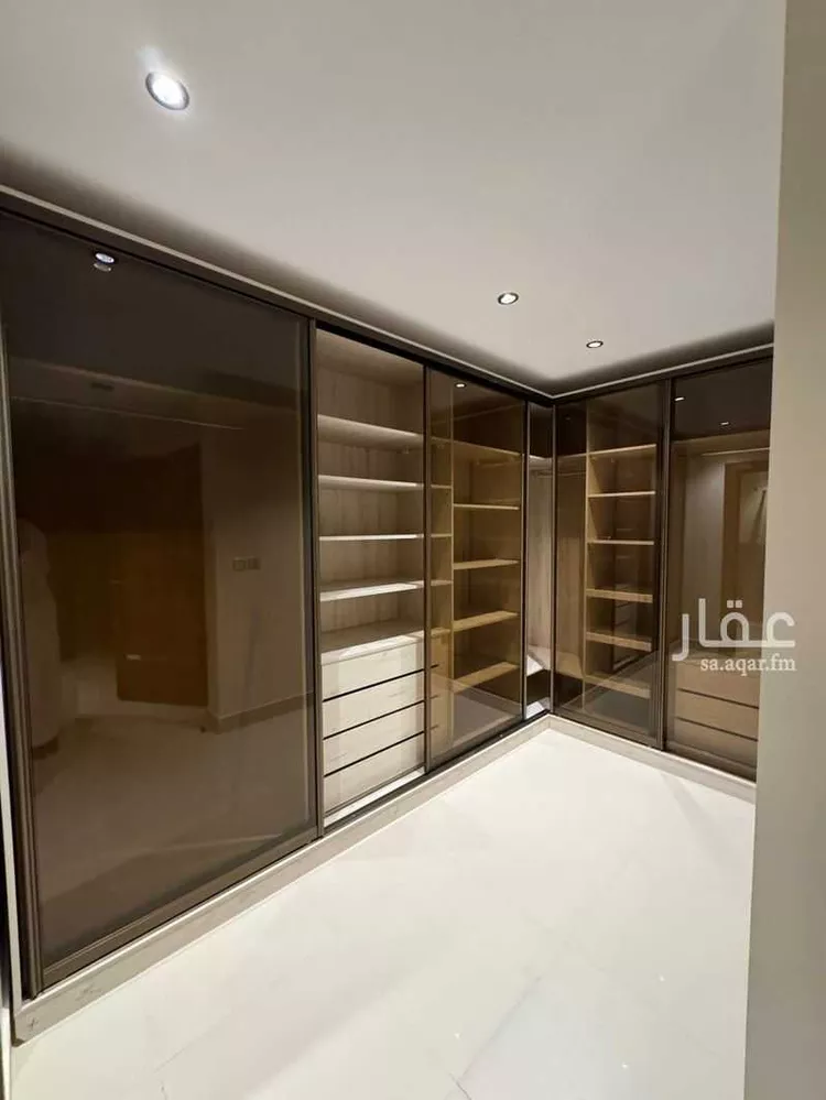 فيلا للإيجار في شارع رحمة الله السندي, حي حطين, مدينة الرياض, منطقة الرياض