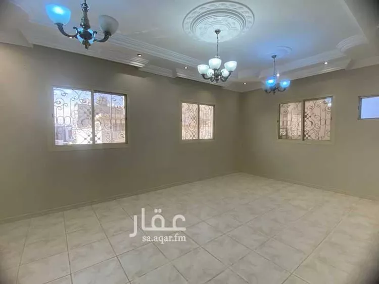 شقة للإيجار في شارع سليمان ابن ابي المظفر ، حي الحلقة الشرقية ، الطائف ، الطائف صورة 4