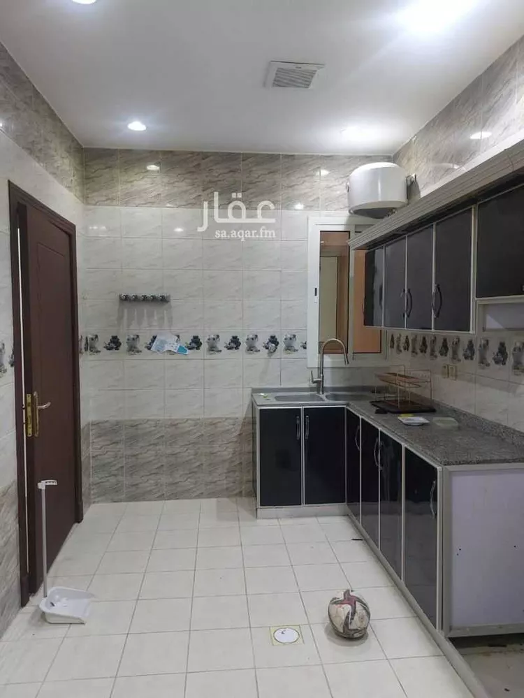 Floor for Rent in Riyadh Qurtubah 7