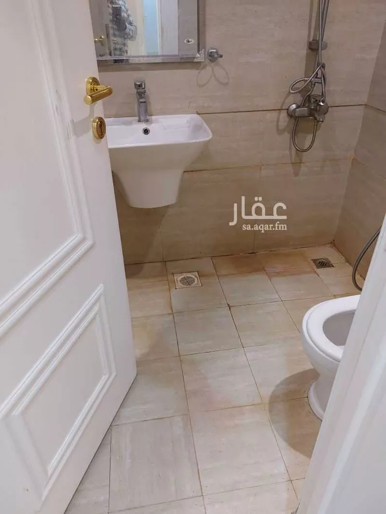 شقة للإيجار في شارع أحمد بن ميسر, حي قرطبة, مدينة الرياض, منطقة الرياض 12
