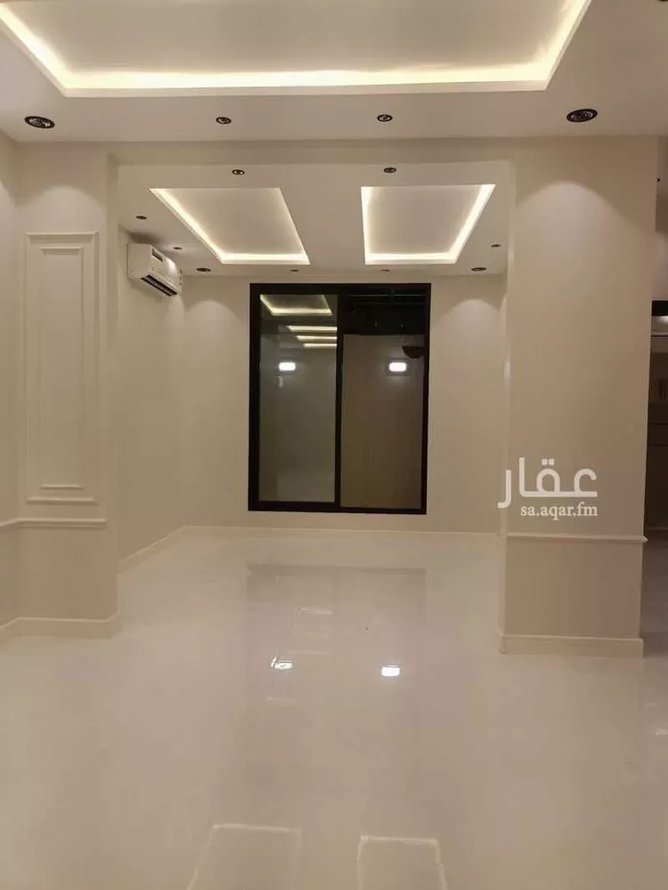 فيلا للبيع في شارع عثمان بن عيسى, حي المهدية, مدينة الرياض, منطقة الرياض صورة 3