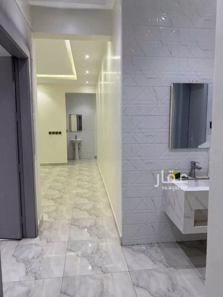 عمارة للإيجار في شارع الامام مسلم, حي الأفق, مدينة بريدة, منطقة القصيم صورة 3