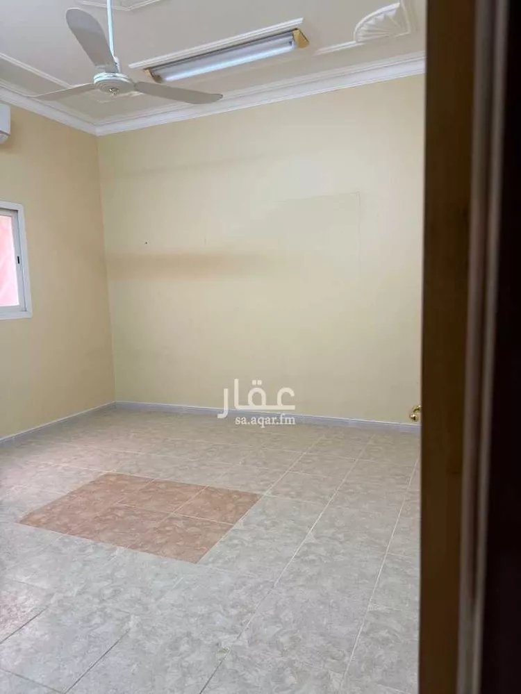 فيلا للإيجار في شارع جندب ابن جنادة ابو ذر الغفاري, حي القادسية, مدينة الرس, منطقة القصيم صورة 2