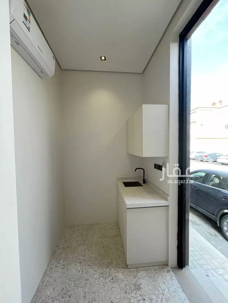 غرفة للإيجار في شارع عبدالله البرقي, حي العارض, مدينة الرياض, منطقة الرياض صورة 3