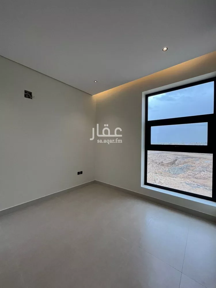 فيلا للبيع في شارع السيل الكبير, حي المهدية, مدينة الرياض, منطقة الرياض 10