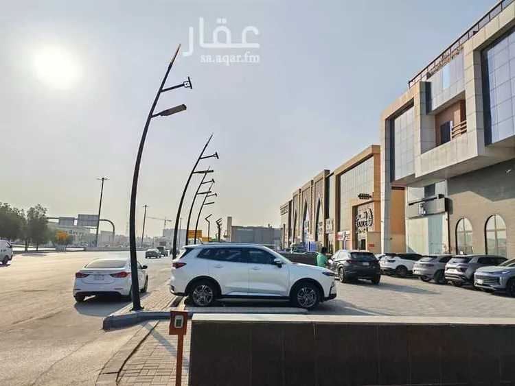 محل للإيجار في شارع الملك عبدالعزيز ابن عبدالرحمن سعود, حي الربيع, مدينة الرياض, منطقة الرياض 7