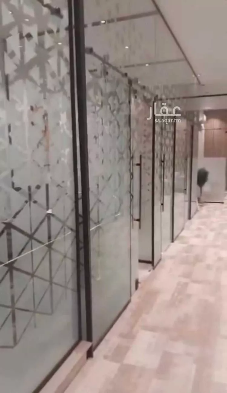 مكتب تجاري للإيجار في شارع الملك عبدالعزيز ابن عبدالرحمن سعود, حي الربيع, مدينة الرياض, منطقة الرياض