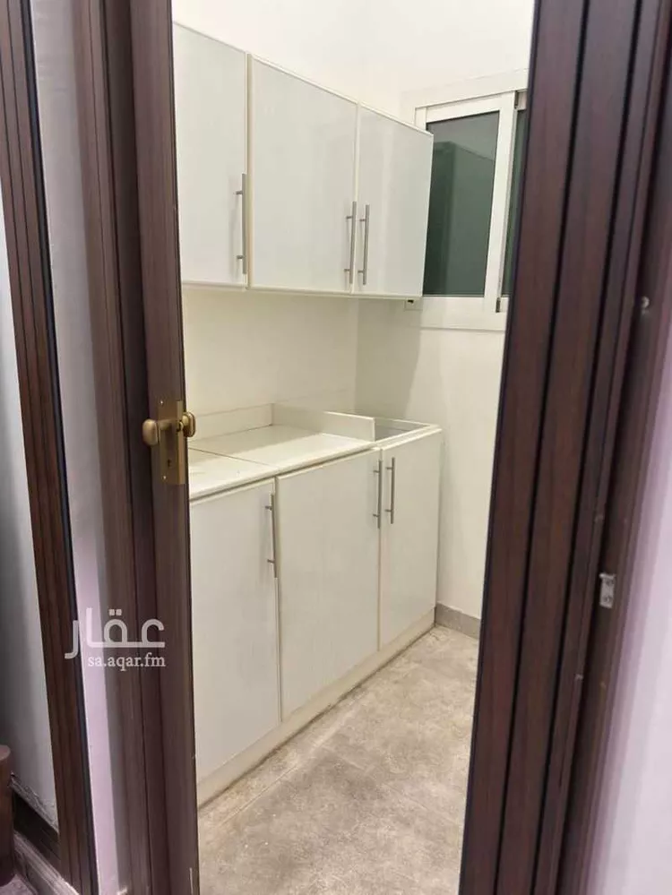 Commercial Office for Rent in Riyadh Ar Rabie 7