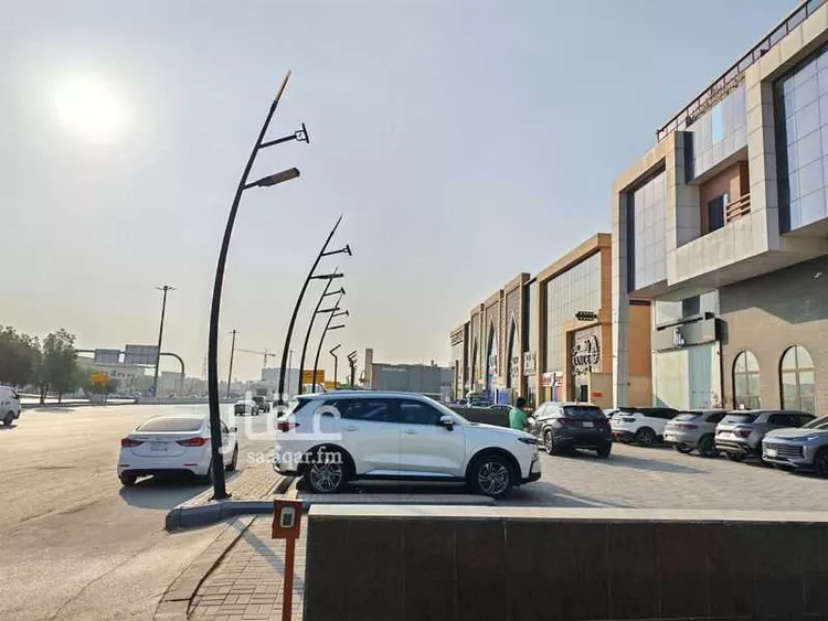 محل للإيجار في شارع الملك عبدالعزيز ابن عبدالرحمن سعود, حي الربيع, مدينة الرياض, منطقة الرياض