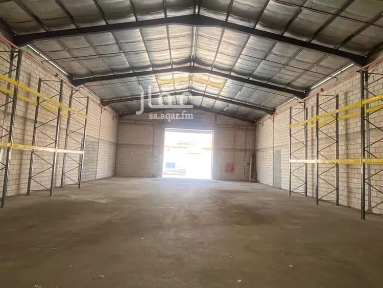 مستودع للإيجار في شارع ناصفة, حي المروة, مدينة الرياض, منطقة الرياض صورة 5
