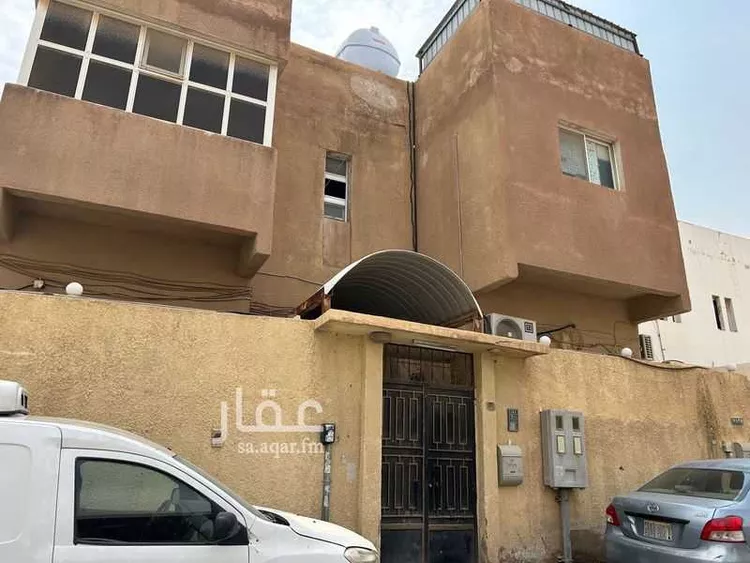 فيلا للبيع في شارع أبي الفضل, حي الورود, مدينة الرياض, منطقة الرياض صورة 3