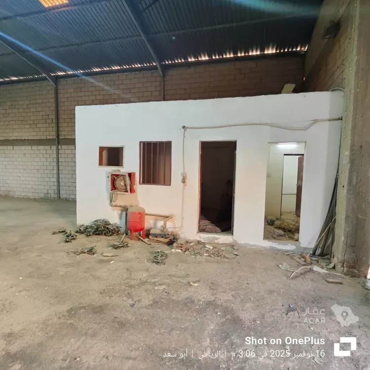 مستودع للإيجار في شارع المعاليم, حي الفيصلية, مدينة الرياض, منطقة الرياض 4