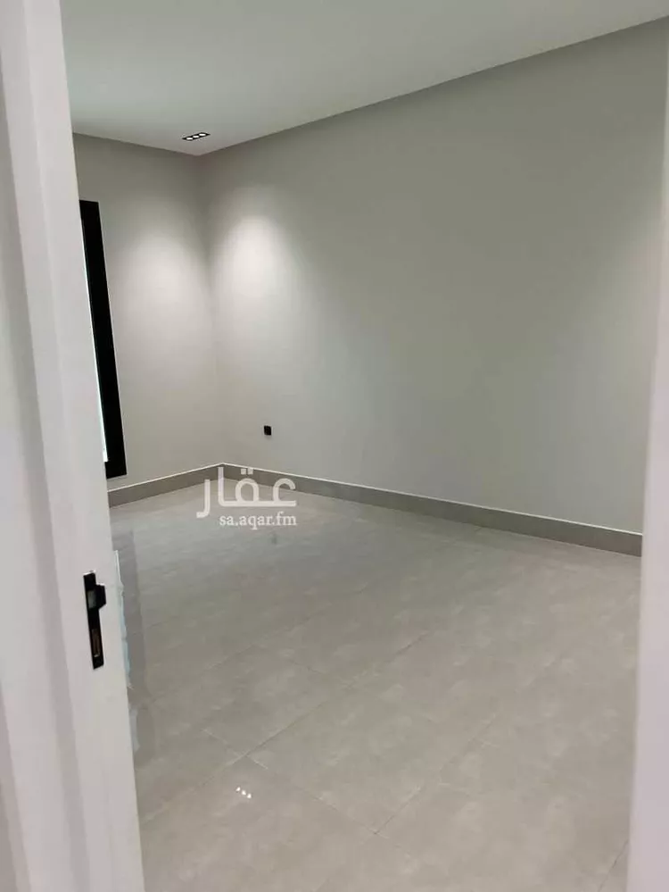 دور للبيع في شارع علي بن عبدالكافي, حي الرمال, مدينة الرياض, منطقة الرياض 14
