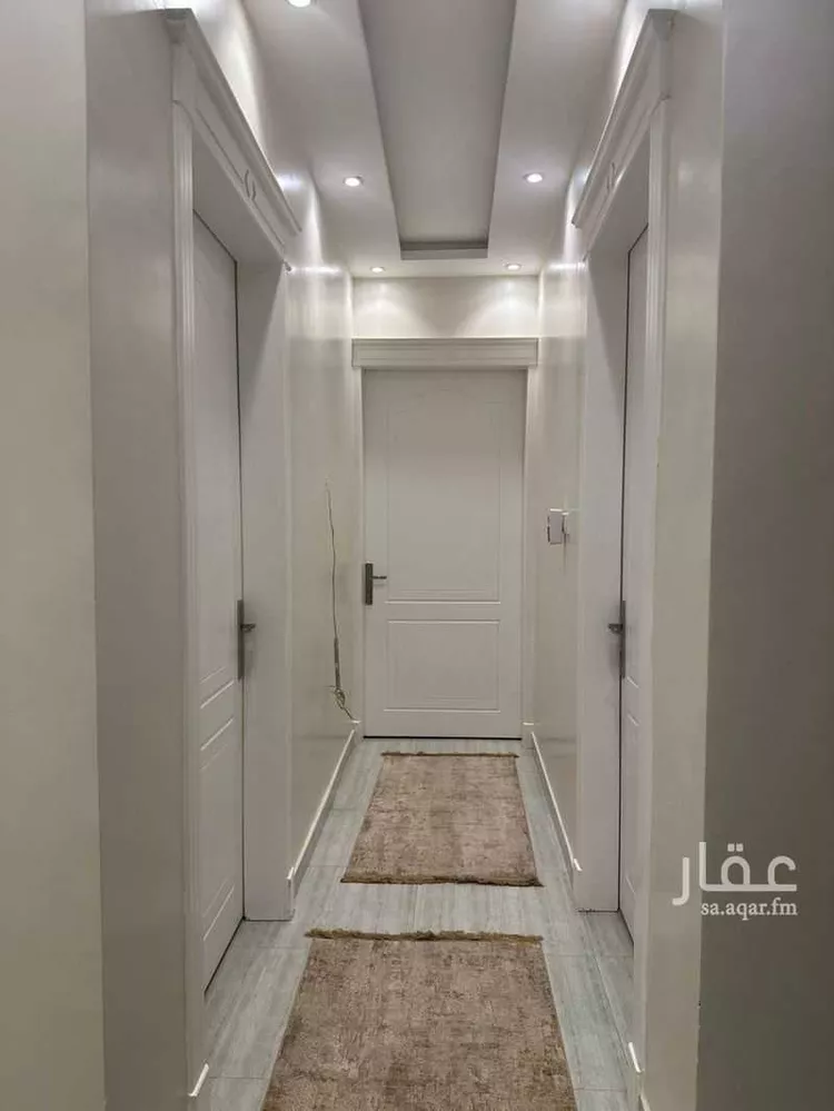 فيلا للبيع في شارع فؤاد محمد عمر توفيق, حي المهدية, مدينة الرياض, منطقة الرياض صورة 5