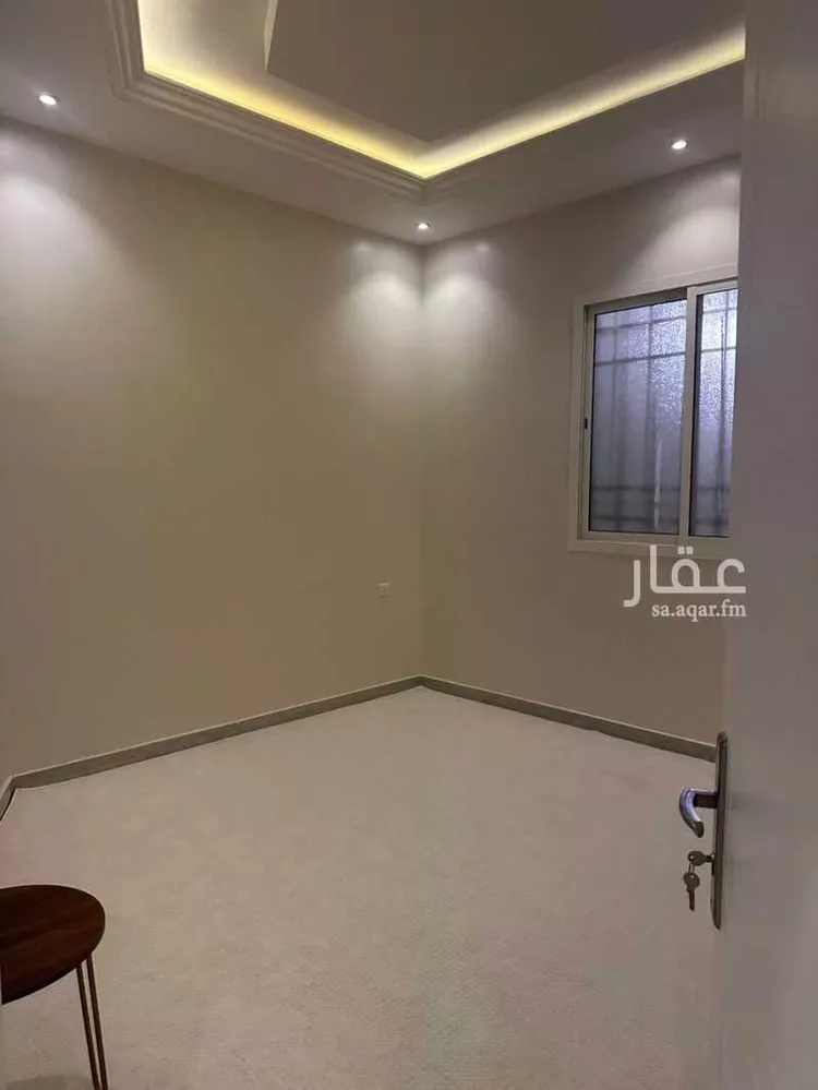فيلا للبيع في شارع فؤاد محمد عمر توفيق, حي المهدية, مدينة الرياض, منطقة الرياض صورة 4