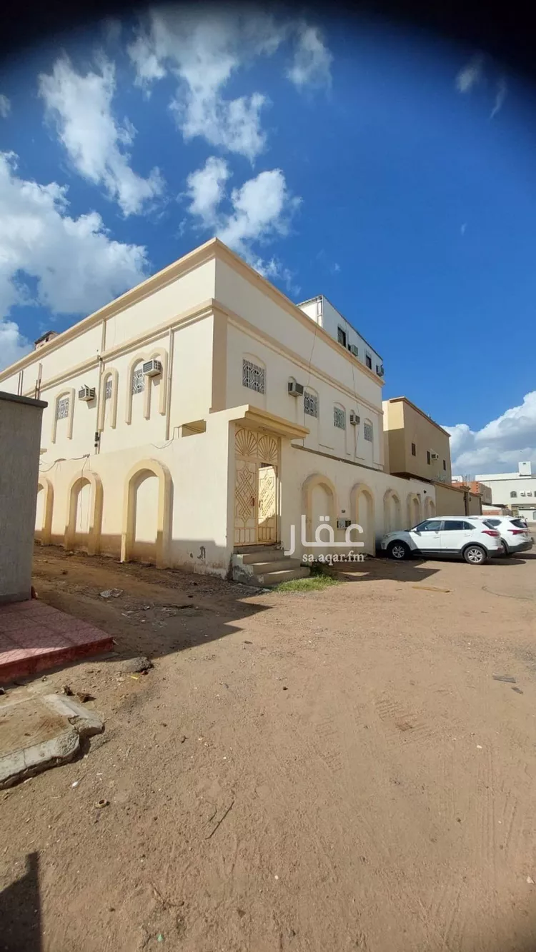 عمارة للبيع في شارع ممر مشاه 2572, حي العزيزية, مدينة المدينة المنورة, منطقة المدينة المنورة صورة 3