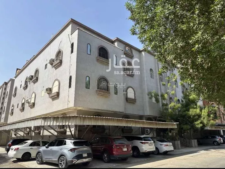 شقة للإيجار في شارع أحمد هزازى, حي الصفاء, مدينة جدة, منطقة مكة المكرمة