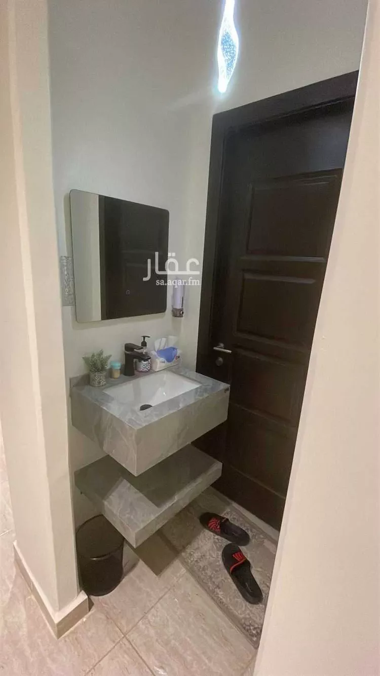 فيلا للإيجار في حي مطار الملك خالد الدولي ، الرياض ، منطقة الرياض