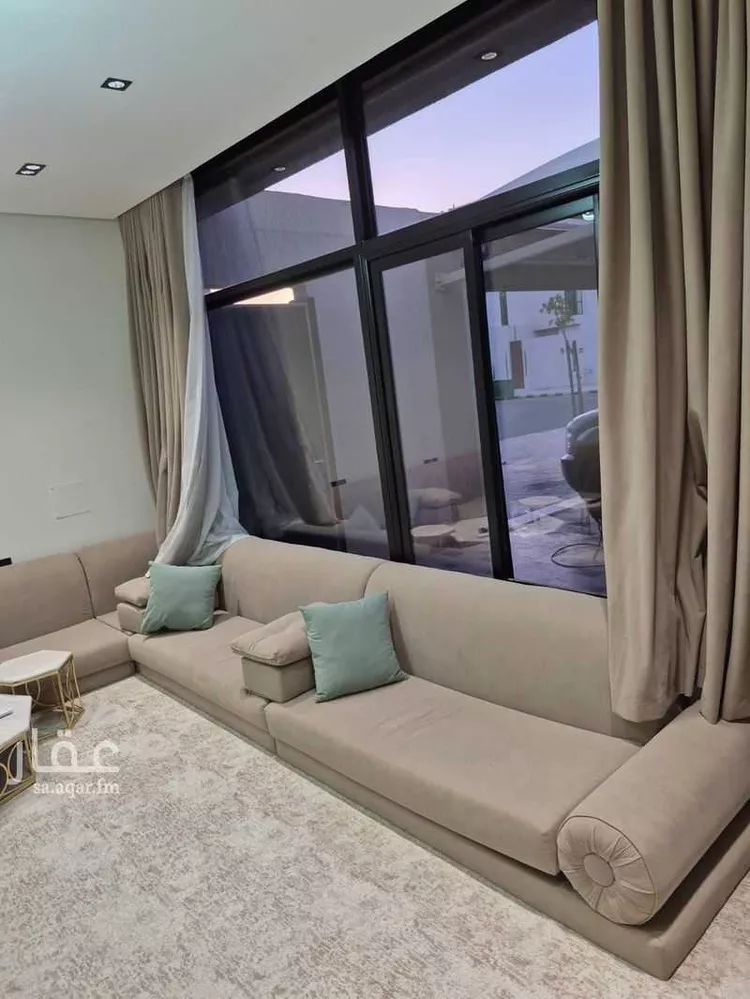 فيلا للإيجار في شارع عبدالرحمن العمادي ، حي مطار الملك خالد الدولي ، الرياض ، منطقة الرياض صورة 3