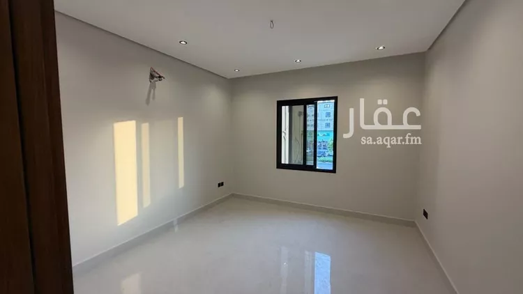 فيلا للبيع في شارع زيد بن ارقم, حي طيبة, مدينة الدمام, المنطقة الشرقية 12