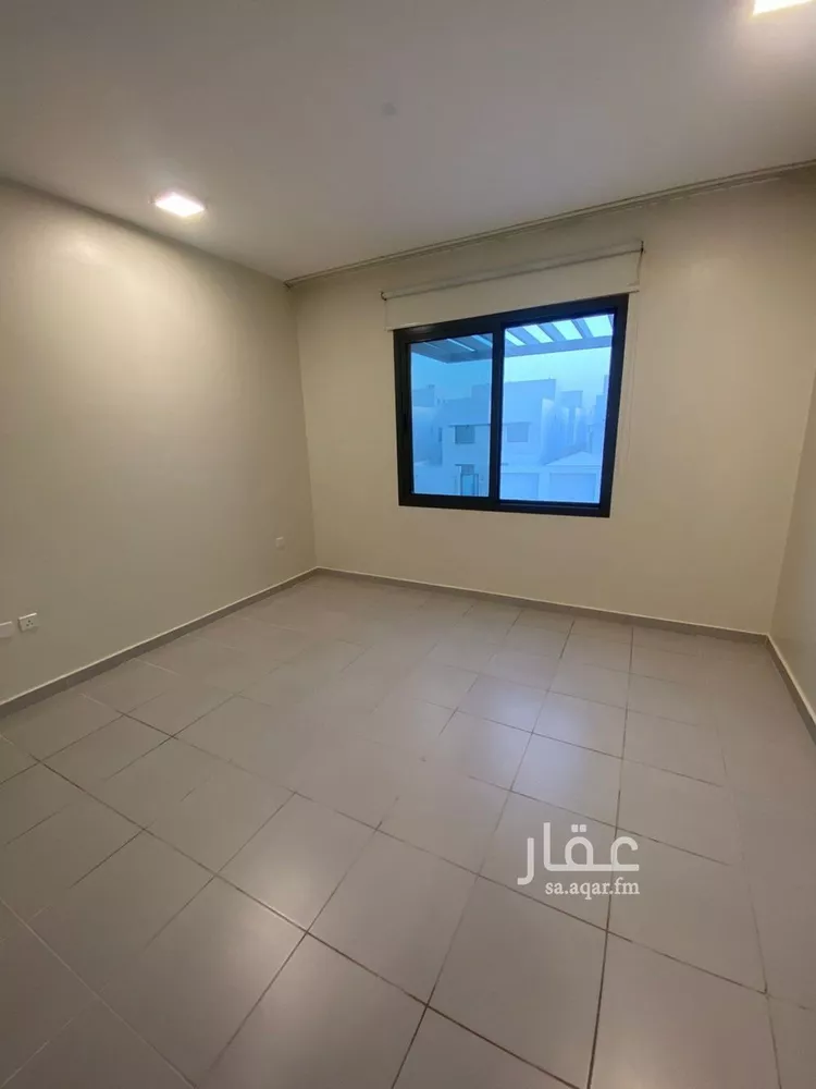 فيلا للإيجار في شارع شارع الرضا, حي الإسكان الجنوبي, مدينة الدمام, المنطقة الشرقية صورة 2