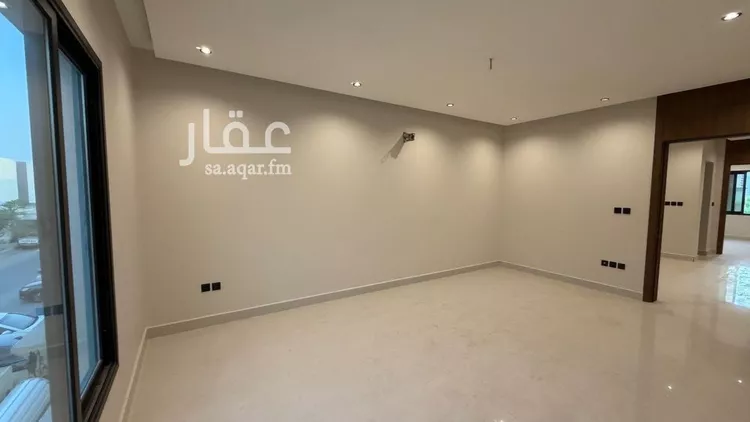 فيلا للبيع في شارع زيد بن ارقم, حي طيبة, مدينة الدمام, المنطقة الشرقية 13
