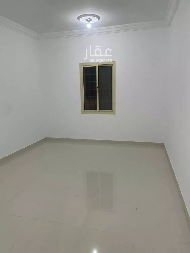 شقة للإيجار في شارع عوف بن حاجر الازدي ، حي مريخ ، جدة ، جدة صورة 3