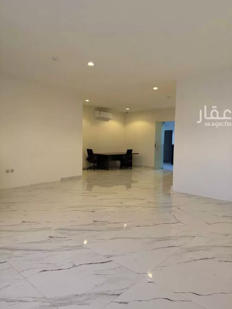 Commercial Office for Rent in Riyadh An Nuzhah صورة 4
