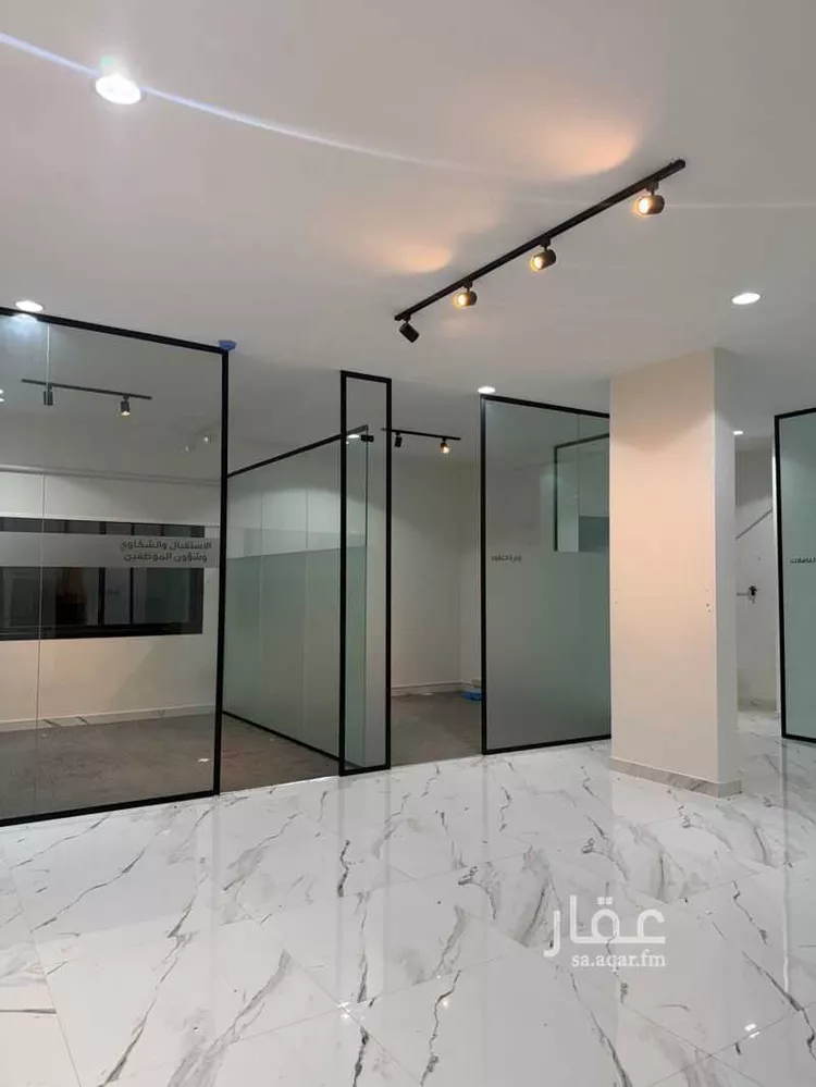 عمارة للإيجار في شارع طريق عثمان ابن عفان, حي النزهة, مدينة الرياض, منطقة الرياض
