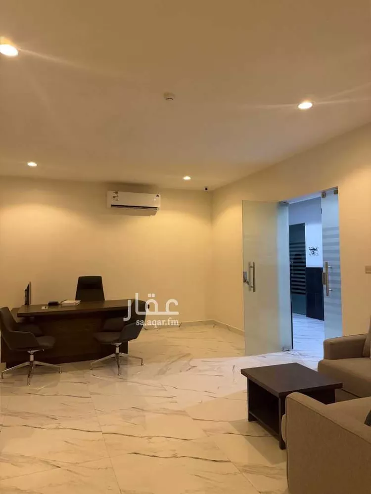 Commercial Office for Rent in Riyadh An Nuzhah