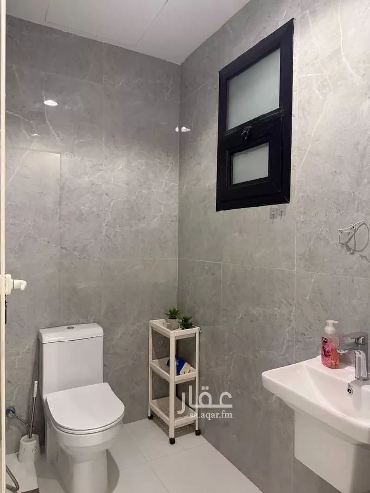Commercial Office for Rent in Riyadh An Nuzhah صورة 3