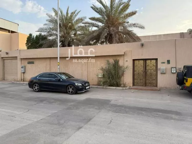 فيلا للبيع في شارع السيف, حي الشرفية, مدينة الرياض, منطقة الرياض صورة 5