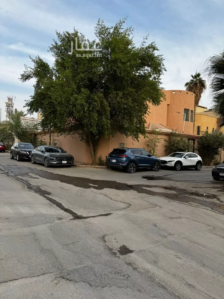 فيلا للبيع في شارع جبل التوباد, حي الملك سلمان, مدينة الرياض, منطقة الرياض