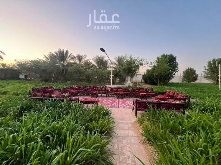 استراحة للبيع في شارع هجرة الاوسط 2735, حي تجمع سكاني الحنية, مدينة تجمع سكاني الحنية, منطقة الرياض 7