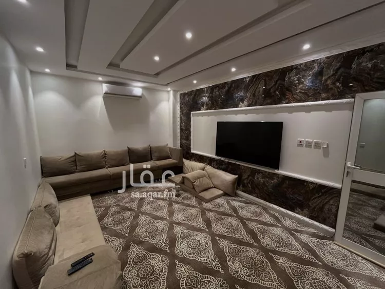 استراحة للبيع في شارع هجرة الاوسط 2735, حي تجمع سكاني الحنية, مدينة تجمع سكاني الحنية, منطقة الرياض 14