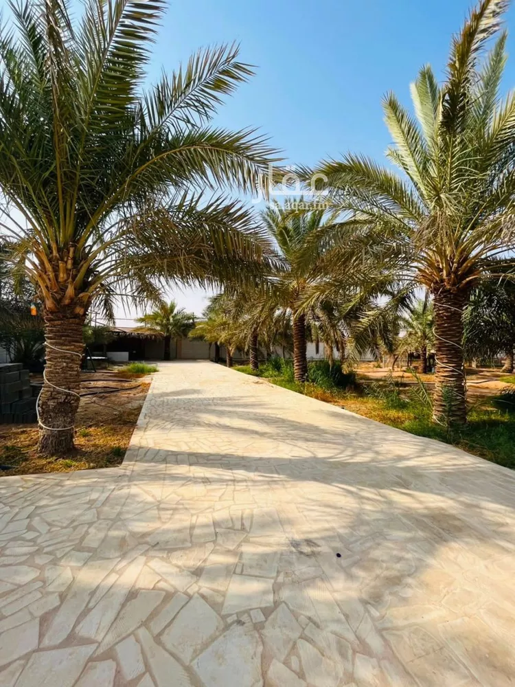 استراحة للبيع في شارع هجرة الاوسط 2735, حي تجمع سكاني الحنية, مدينة تجمع سكاني الحنية, منطقة الرياض 16
