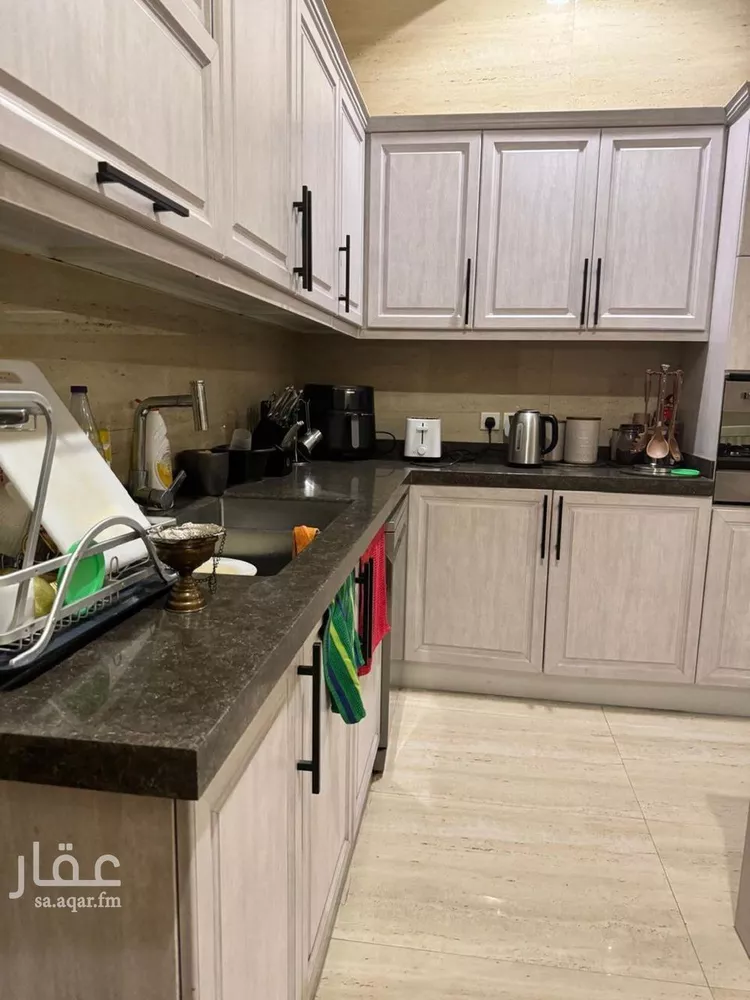 فيلا للإيجار في شارع رقم 373, حي النرجس, مدينة الرياض, منطقة الرياض صورة 4